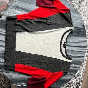 Elle moss Color block sweater